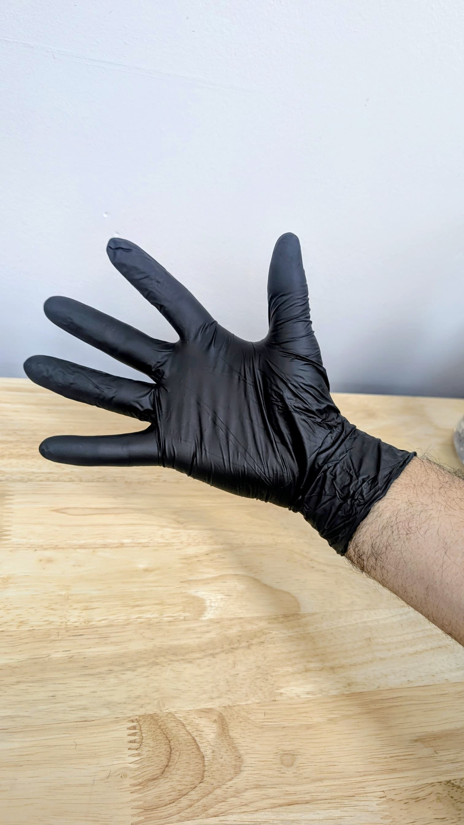 CesarScissors Premium Barber Gloves – Black Nitrile